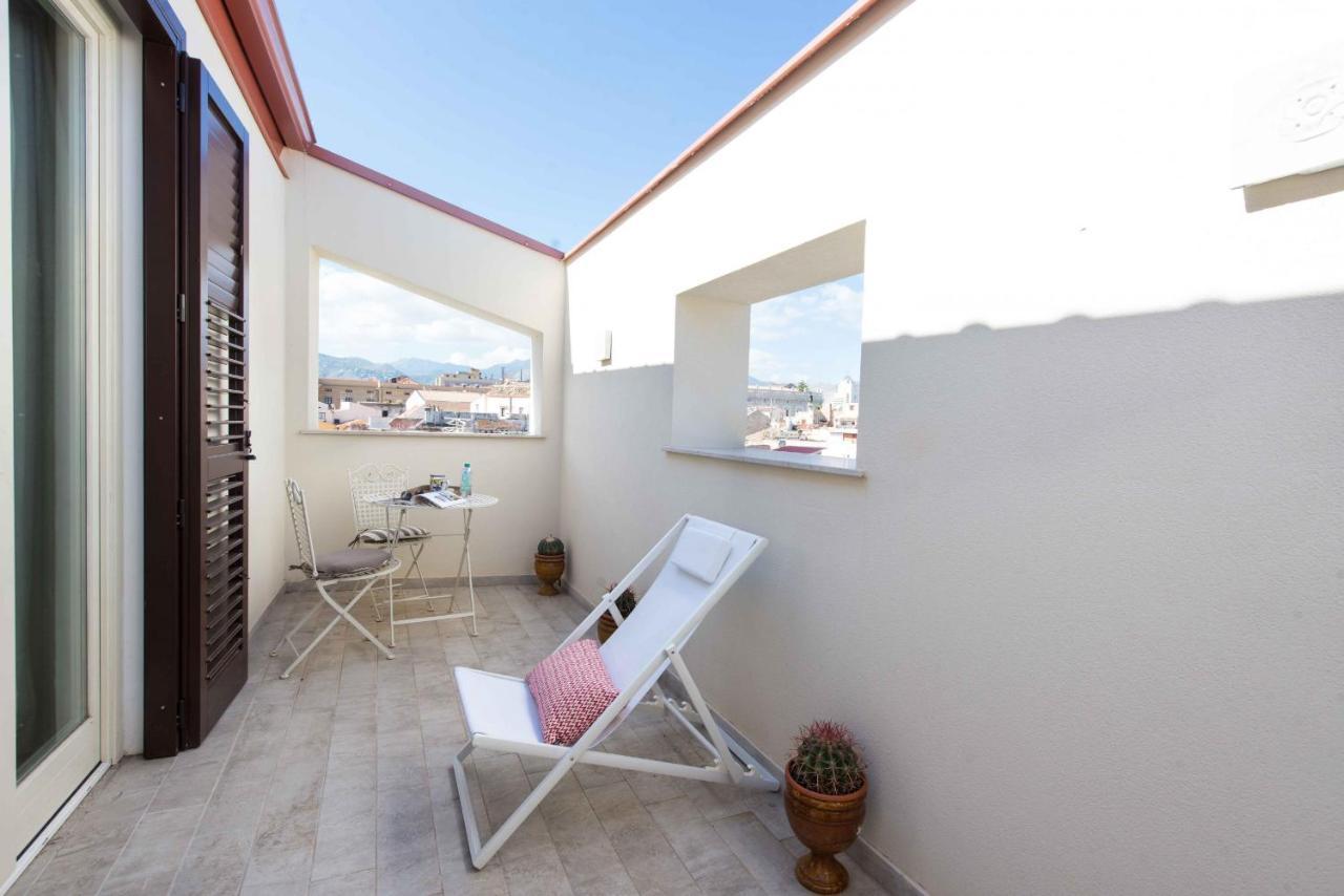 Cassaro Apartment Con Terrazza By Wonderful Italy ปาแลร์โม ภายนอก รูปภาพ
